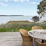 度假居 Stunning In With House Sea View 宝可波
